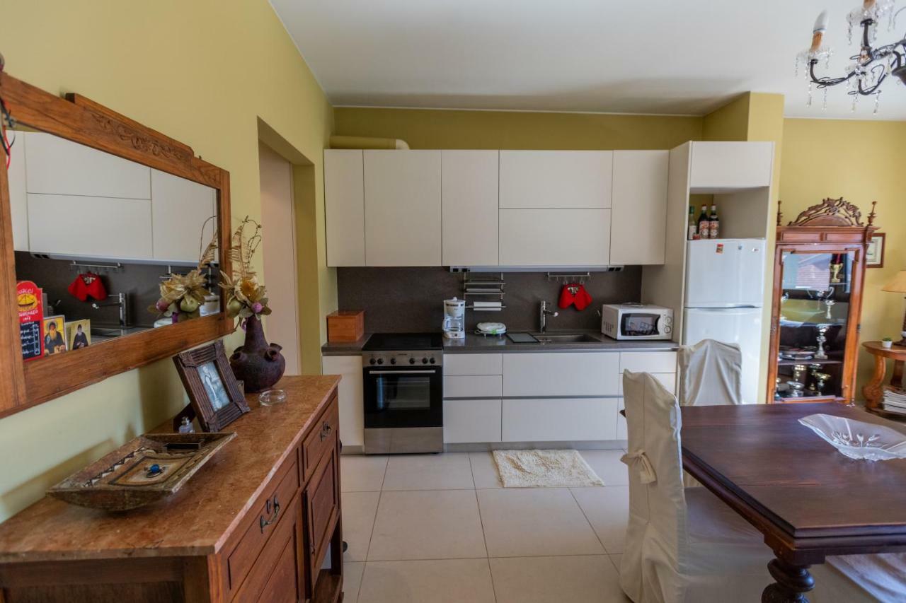 Apartament The Pine Flat Argostoli  Zewnętrze zdjęcie