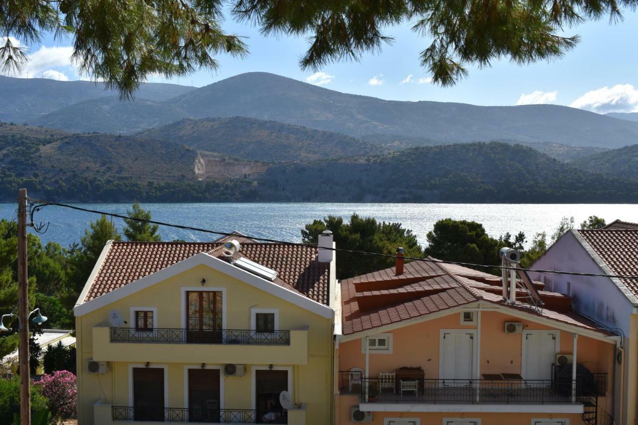 Apartament The Pine Flat Argostoli  Zewnętrze zdjęcie